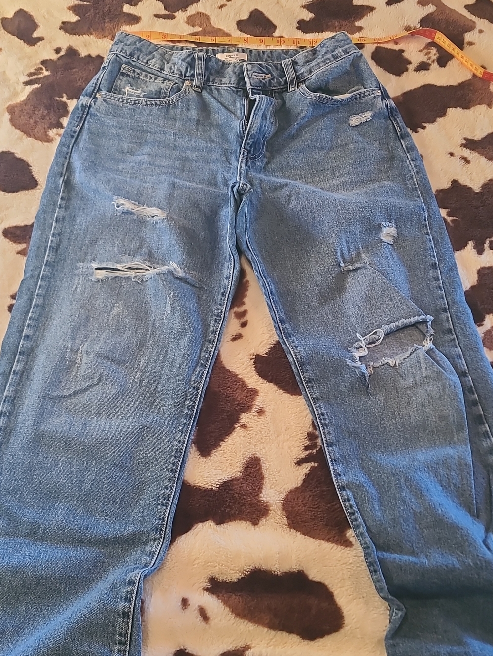 Forever 21 Light Blue Denim Jeans - Classic Wash